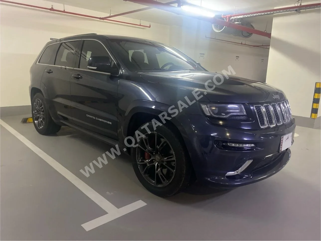 جييب  جراند شيروكي  أس ار تي  2015  اوتوماتيك  150,000 كم  8 سلندر  دفع رباعي  اس يو في  رمادي غامق