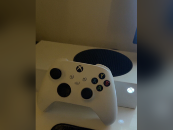 اجهزة العاب الفديو - مايكروسوفت  - اكس بوكس  سيرسز اس  - 500 جيجابايت  -تشمل أجهز تحكم: 1