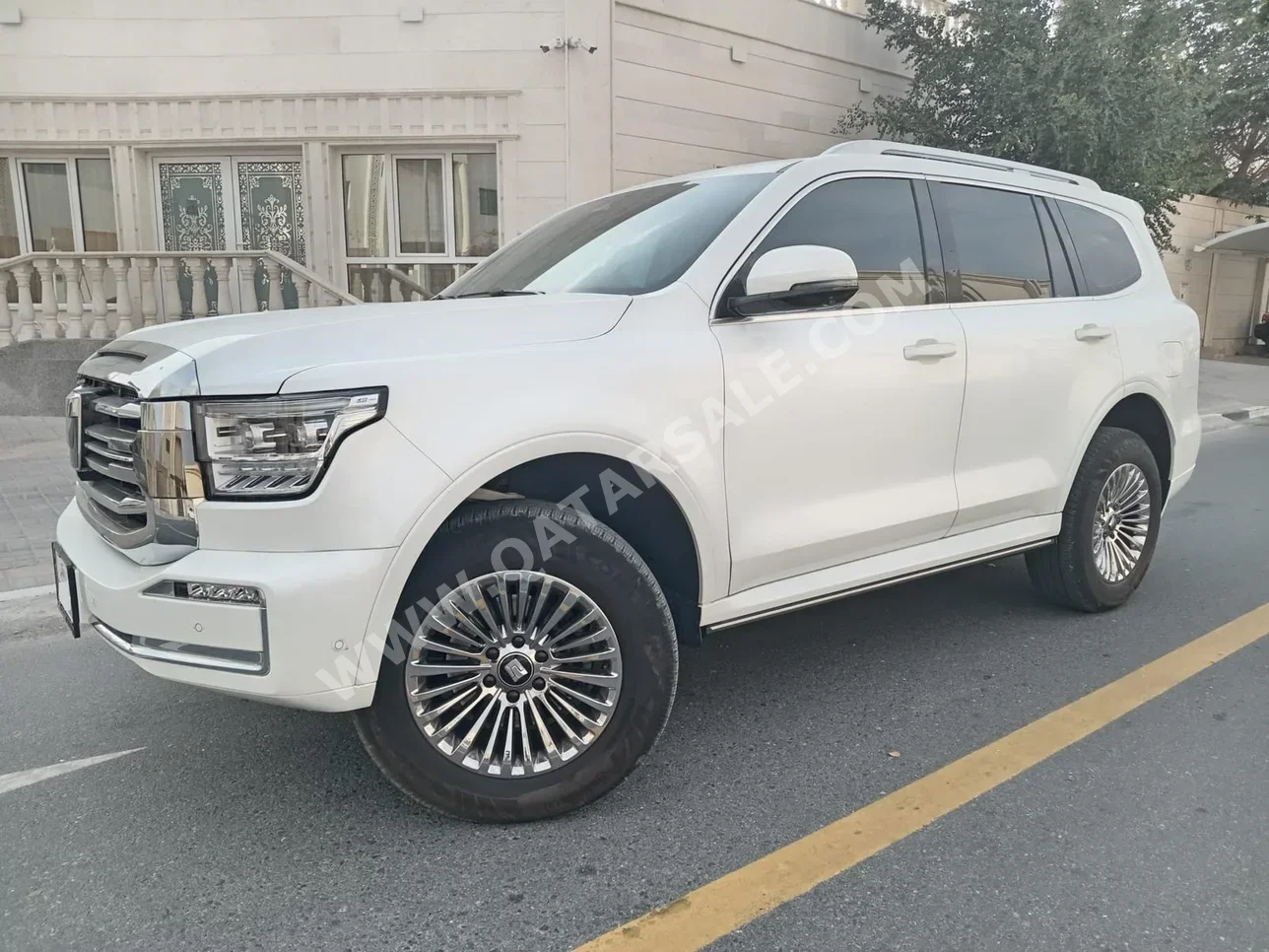 جي دبليو ام  تانك  500  2025  اوتوماتيك  22,000 كم  6 سلندر  دفع رباعي  اس يو في  أبيض  تحت الضمان