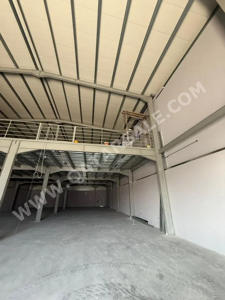 Warehouses & Stores - Al Wakrah  - Barkit Al Awamer  -Area Size: 1822 Square Meter