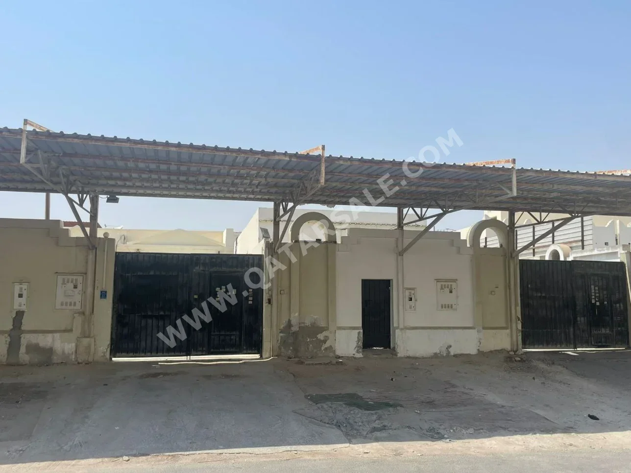 سكن عائلي  - غير مفروشة  - الريان  - الريان الجديد  - 10 غرف نوم