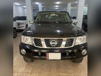 Nissan  Patrol  Safari  2024  Manual  13,000 Km  6 Cylinder  Four Wheel Drive (4WD)  SUV  Black  With Warranty