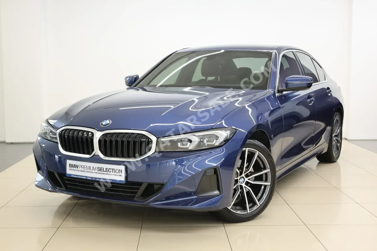 بي ام دبليو  الفئة - الثالثة  320i  2023  اوتوماتيك  61,700 كم  4 سلندر  دفع خلفي  سيدان  ازرق  تحت الضمان
