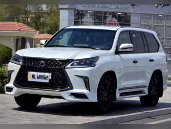 Lexus  LX  570 S Black Edition  2020  Automatic  102,000 Km  8 Cylinder  Four Wheel Drive (4WD)  SUV  White