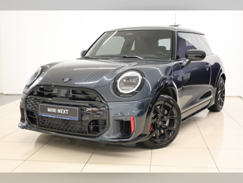Mini  Cooper  JCW  2025  Automatic  8,500 Km  4 Cylinder  Front Wheel Drive (FWD)  Hatchback  Gray  With Warranty