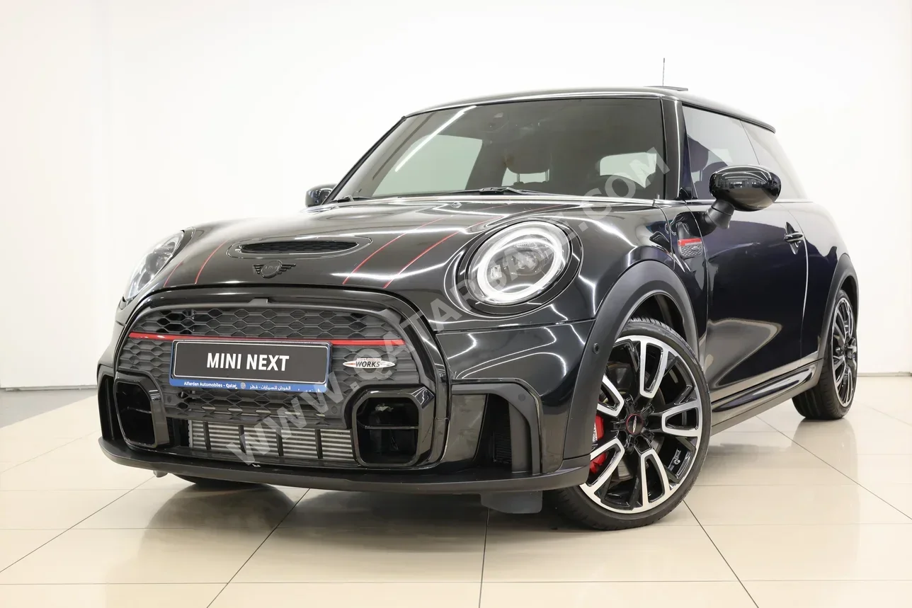 ميني  كوبر  جي سي دبليو  2023  اوتوماتيك  19,600 كم  4 سلندر  دفع خلفي  هاتشباك  أسود  تحت الضمان