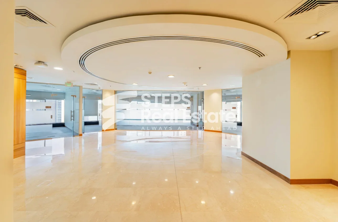 مكاتب تجارية - غير مفروشة  - الدوحة  - الخليج الغربي