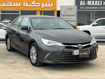 Toyota  Camry  GLX  2016  Automatic  228,000 Km  4 Cylinder  Front Wheel Drive (FWD)  Sedan  Gray