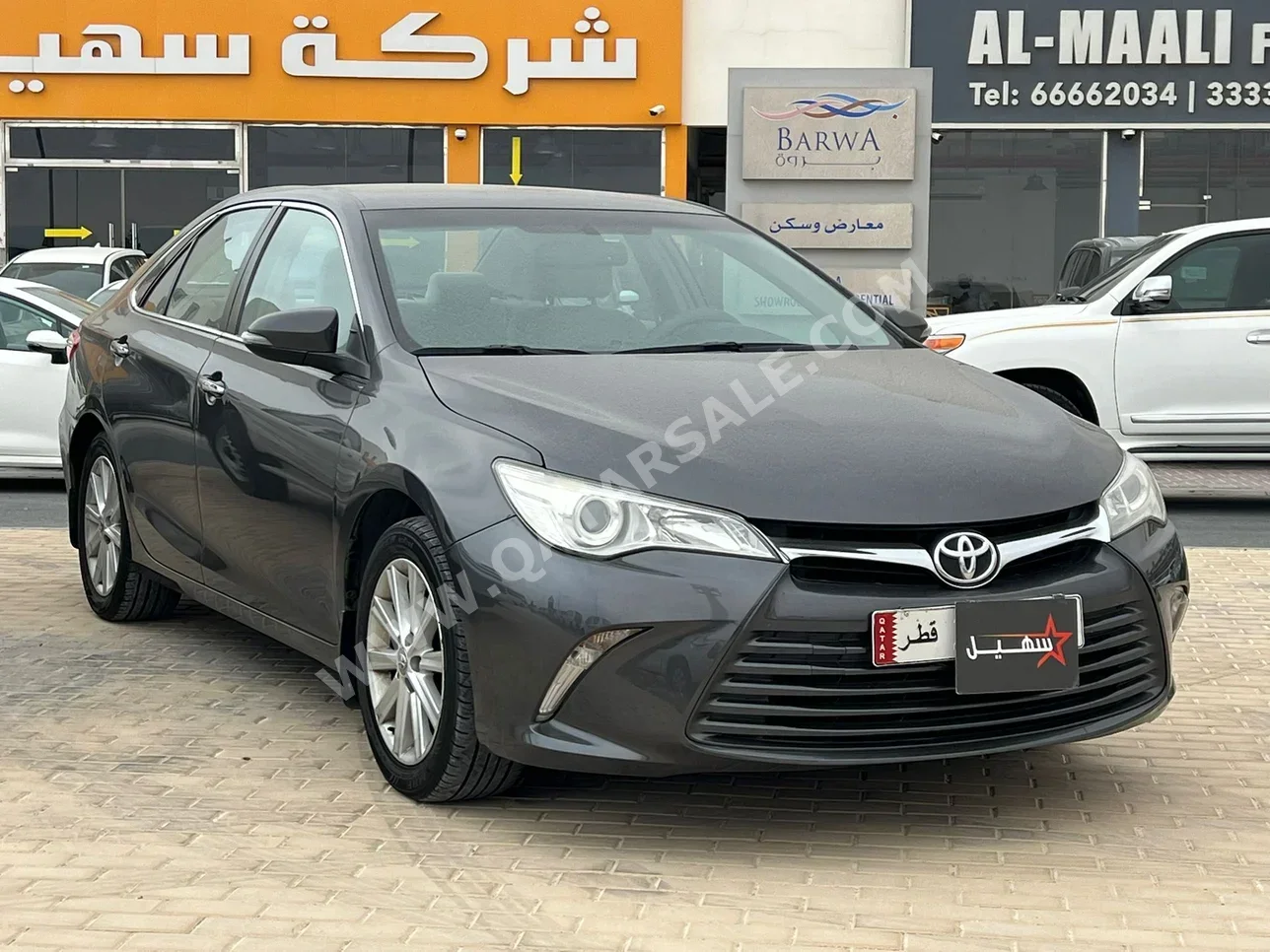 تويوتا  كامري  جي ال اكس  2016  اوتوماتيك  228,000 كم  4 سلندر  سحب امامي  سيدان  رمادي