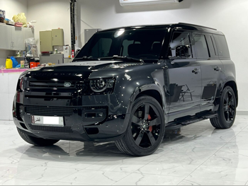 Land Rover  Defender  110 X  2024  Automatic  19,000 Km  6 Cylinder  Four Wheel Drive (4WD)  SUV  Black  With Warranty