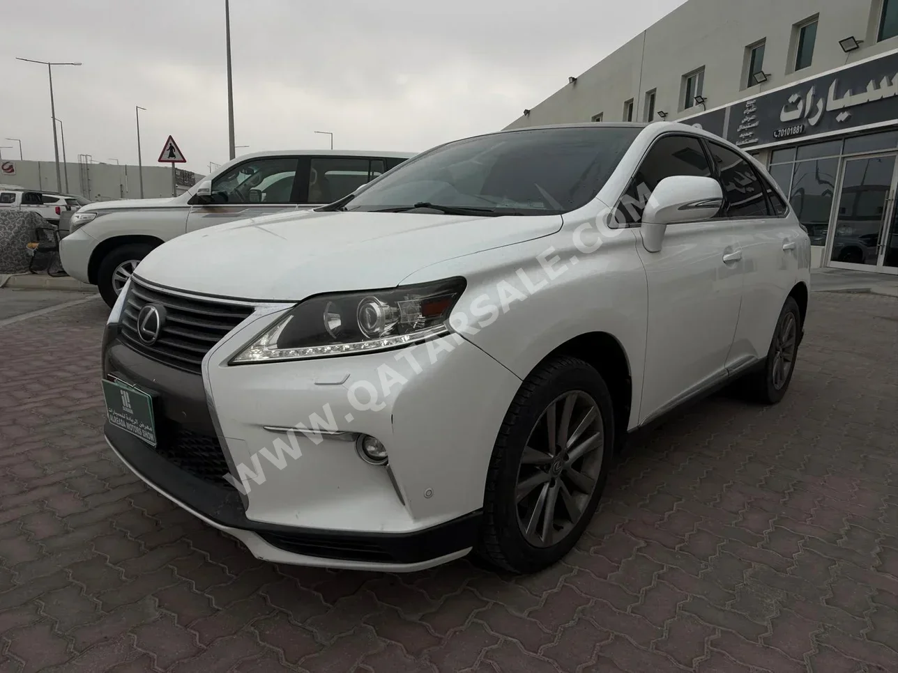 لكزس  ار اكس  350  2015  اوتوماتيك  191,000 كم  6 سلندر  دفع رباعي  اس يو في  أبيض