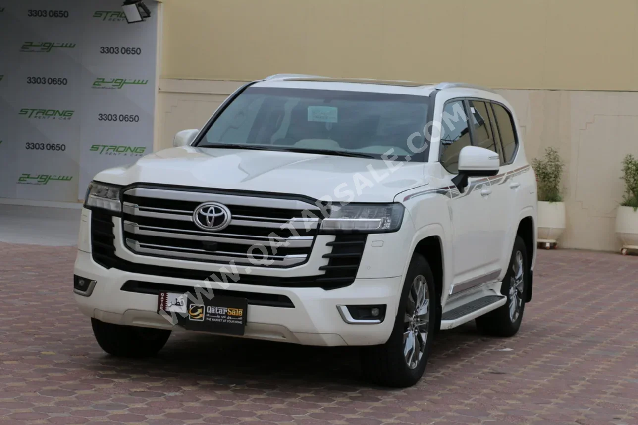 تويوتا  لاند كروزر  جي اكس ار توين توربو  2024  اوتوماتيك  116,000 كم  6 سلندر  دفع رباعي  اس يو في  أبيض لؤلؤي  تحت الضمان