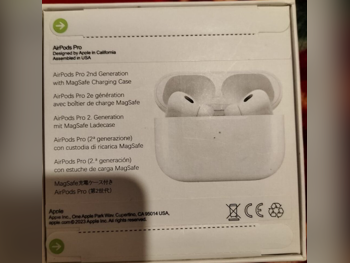 Headset And Speakers - Apple  - White