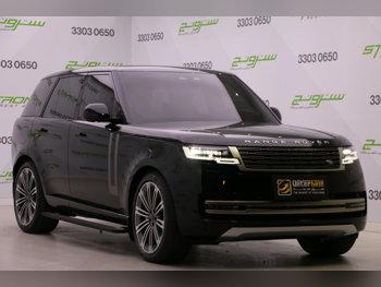 لاند روفر  رنج روفر  فوج اتش اس اي  2026  اوتوماتيك  1,400 كم  8 سلندر  دفع رباعي  اس يو في  أسود  تحت الضمان