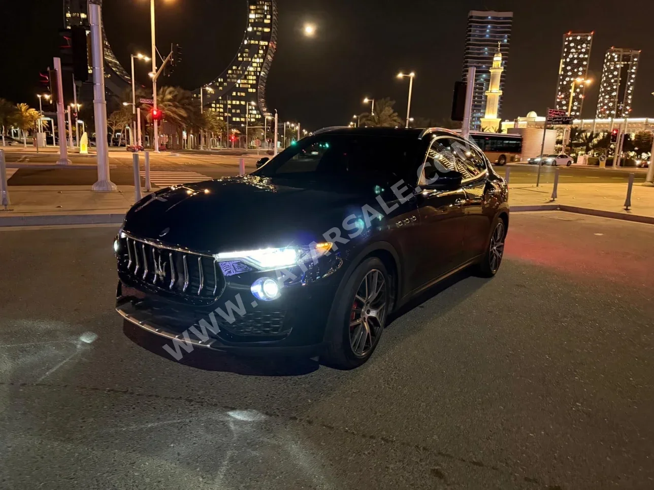 Maserati  Levante  S  2017  Automatic  104,500 Km  6 Cylinder  All Wheel Drive (AWD)  SUV  Blue
