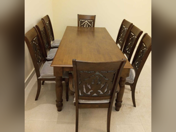 طاولة طعام مع كراسي  - لايف ستايل  - بنى  - الصين  - 8 مقاعد