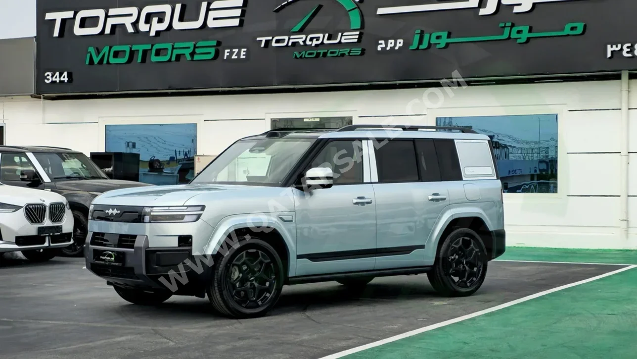 BYD  Leopard 7  Ultra  2025  Automatic  0 Km  4 Cylinder  All Wheel Drive (AWD)  SUV  Silver