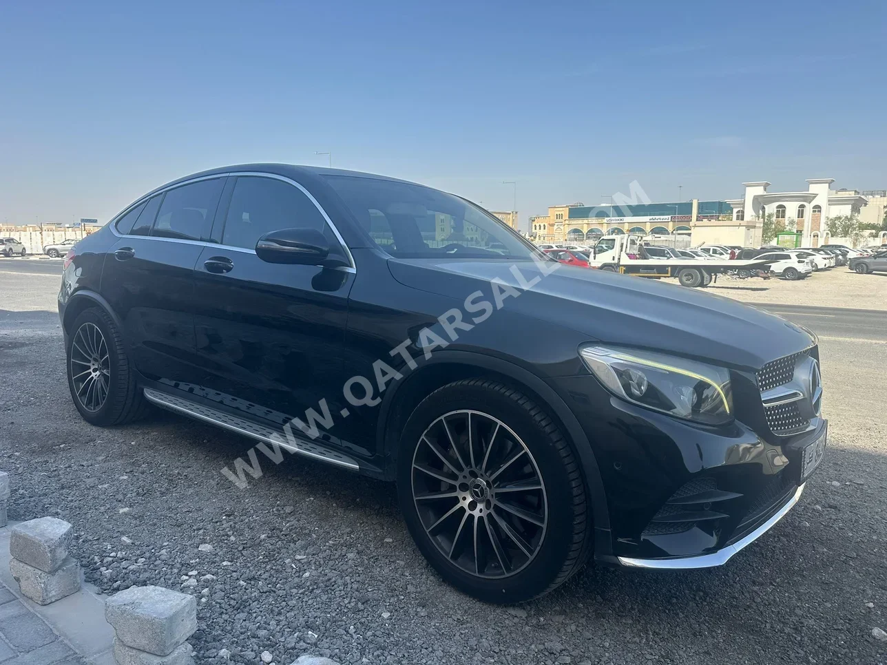 Mercedes-Benz  GLC  250  2019  Automatic  94,000 Km  4 Cylinder  All Wheel Drive (AWD)  SUV  Black