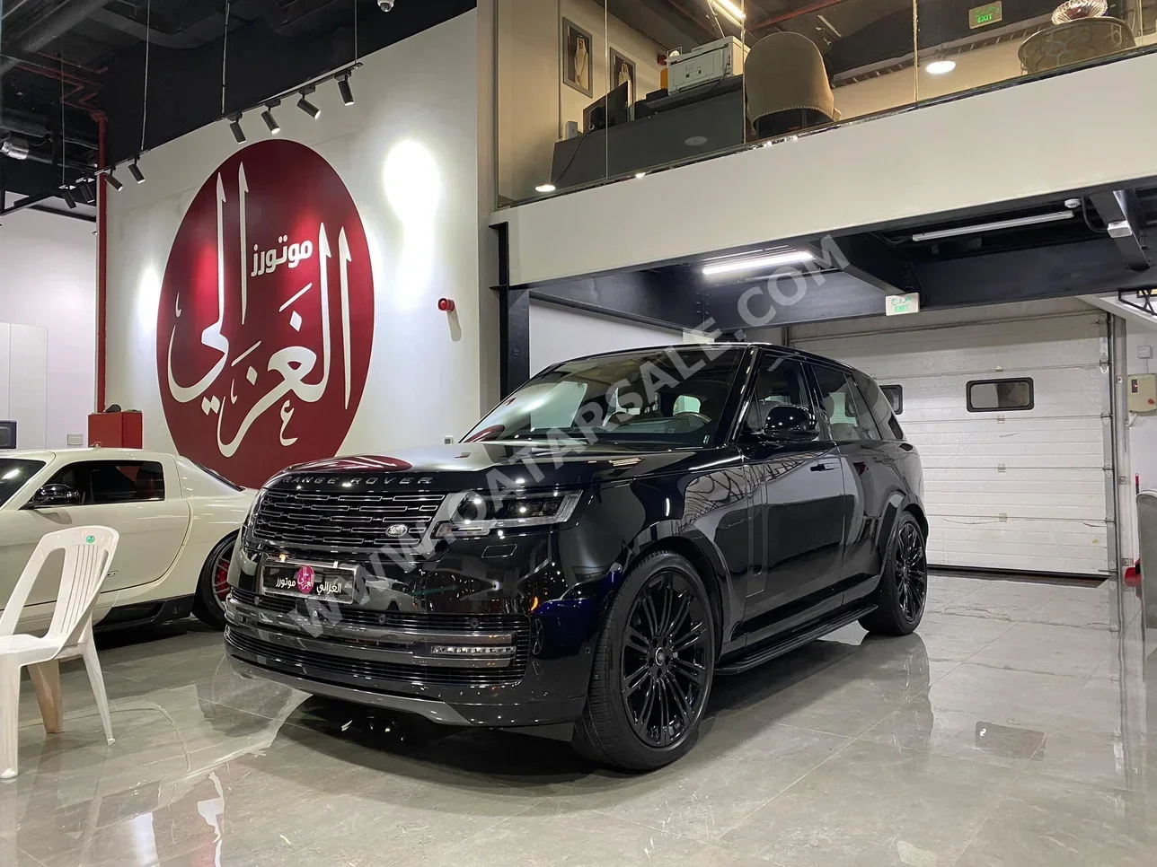 Land Rover  Range Rover  Vogue HSE  2024  Automatic  38,000 Km  6 Cylinder  Four Wheel Drive (4WD)  SUV  Black  With Warranty