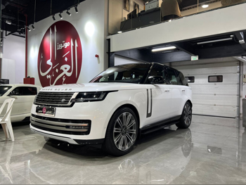 Land Rover  Range Rover  Vogue HSE  2023  Automatic  60,000 Km  8 Cylinder  Four Wheel Drive (4WD)  SUV  White  With Warranty