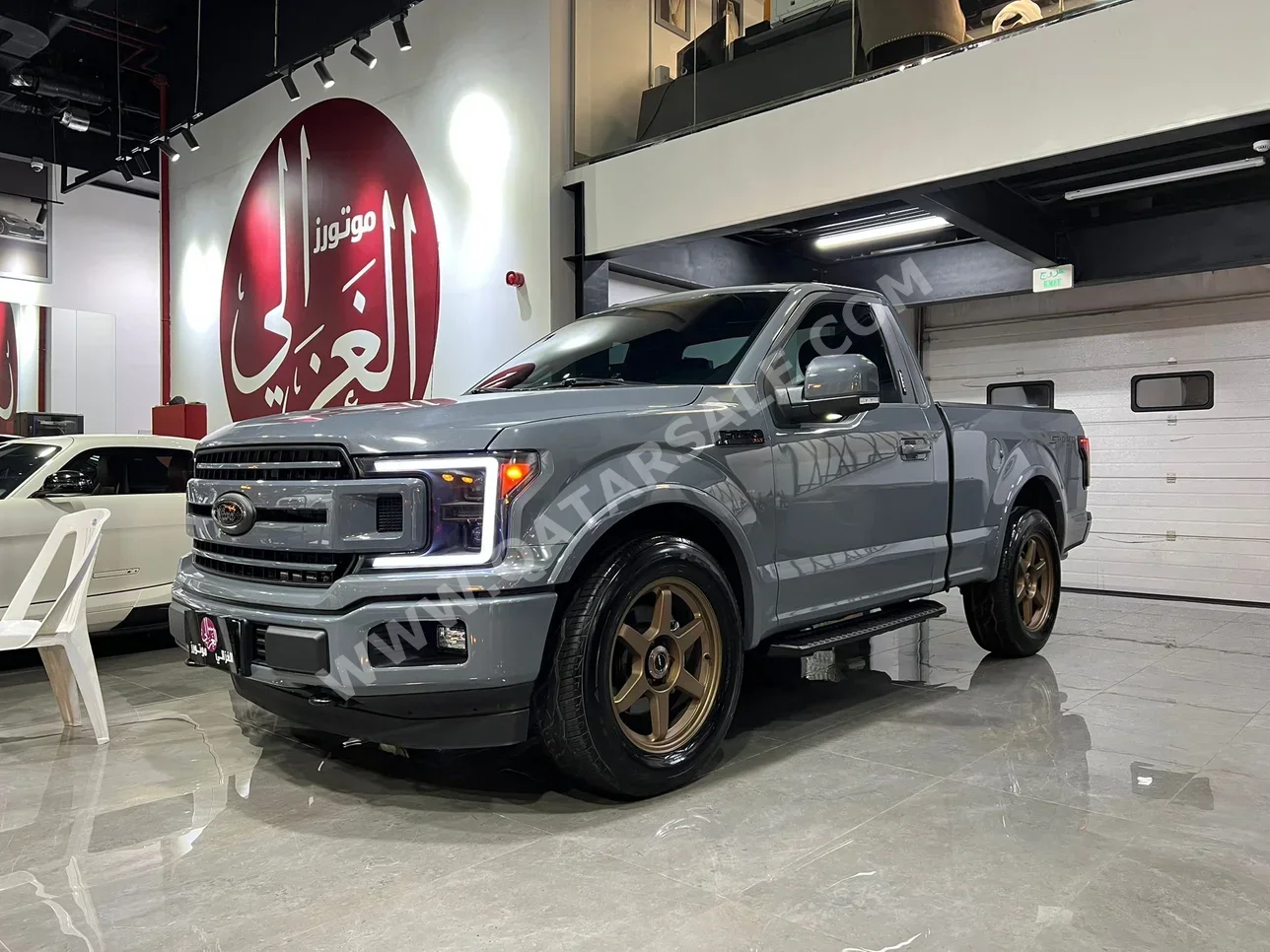 Ford  F  150  2020  Automatic  10,000 Km  8 Cylinder  Four Wheel Drive (4WD)  Pick Up  Gray