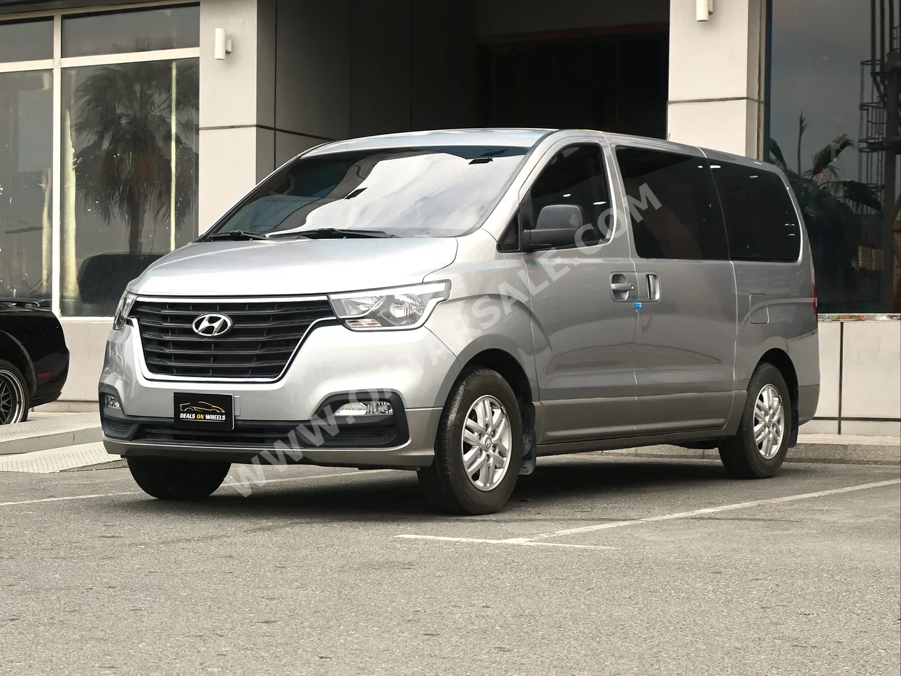 Hyundai  Van H1  2019  Automatic  3,000 Km  4 Cylinder  Rear Wheel Drive (RWD)  Van / Bus  Silver