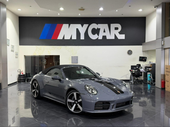 Porsche  911  Carrera  2025  Automatic  4,000 Km  6 Cylinder  Rear Wheel Drive (RWD)  Convertible  Gray  With Warranty