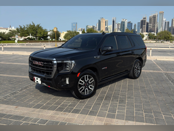 جي ام سي  يوكون  اي تي 4  2023  اوتوماتيك  55,000 كم  8 سلندر  دفع رباعي  اس يو في  أسود  تحت الضمان