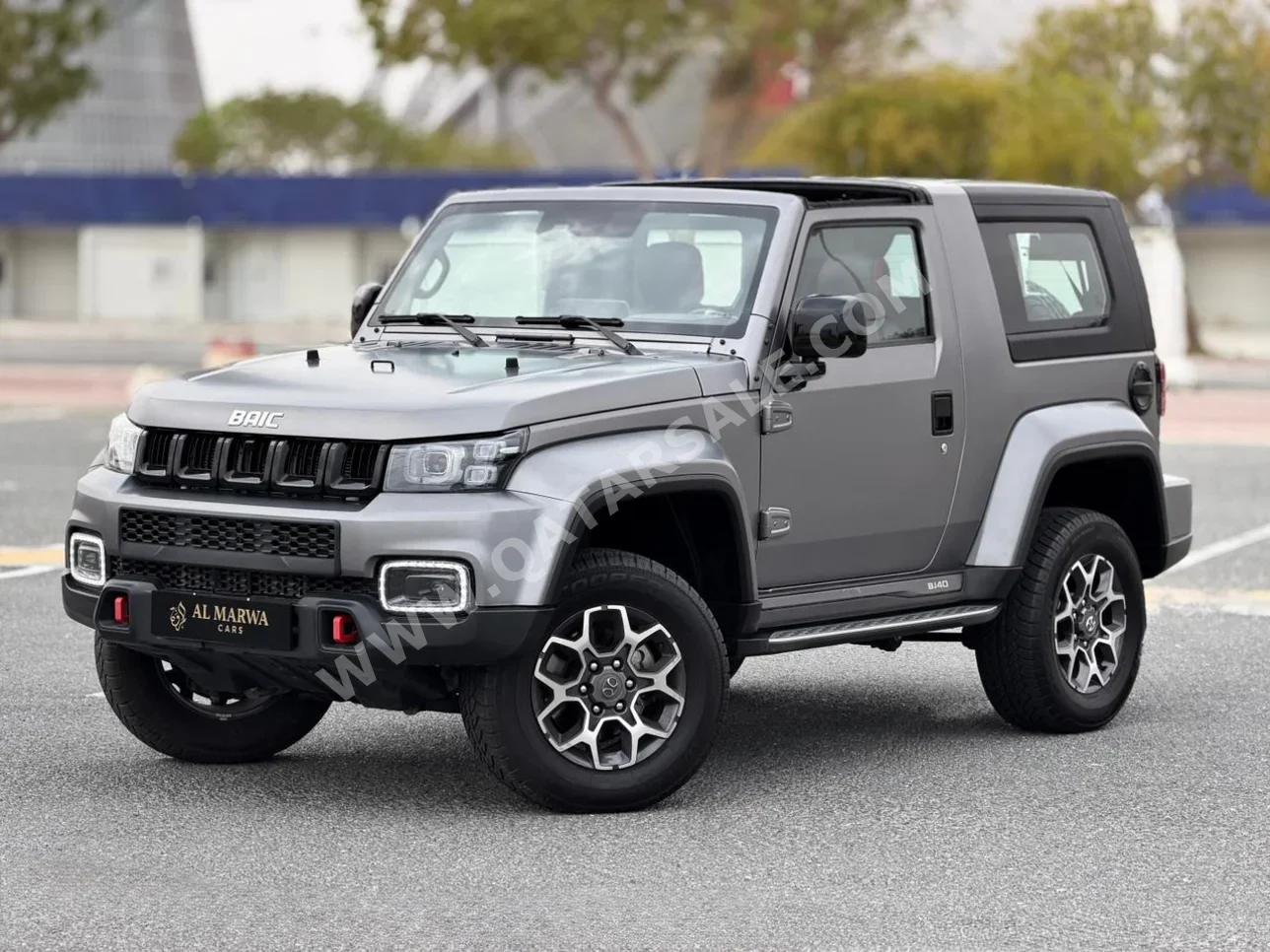 Baic  BJ40 C  2025  Automatic  1,200 Km  4 Cylinder  Four Wheel Drive (4WD)  SUV  Gray  With Warranty