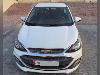 Chevrolet  Spark  2019  Automatic  73,000 Km  4 Cylinder  Front Wheel Drive (FWD)  Hatchback  White