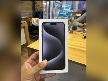 Mobile Phones Apple  - iPhone 15  - Pro Max  - Black Titanium  - 256 GB  - Under Warranty