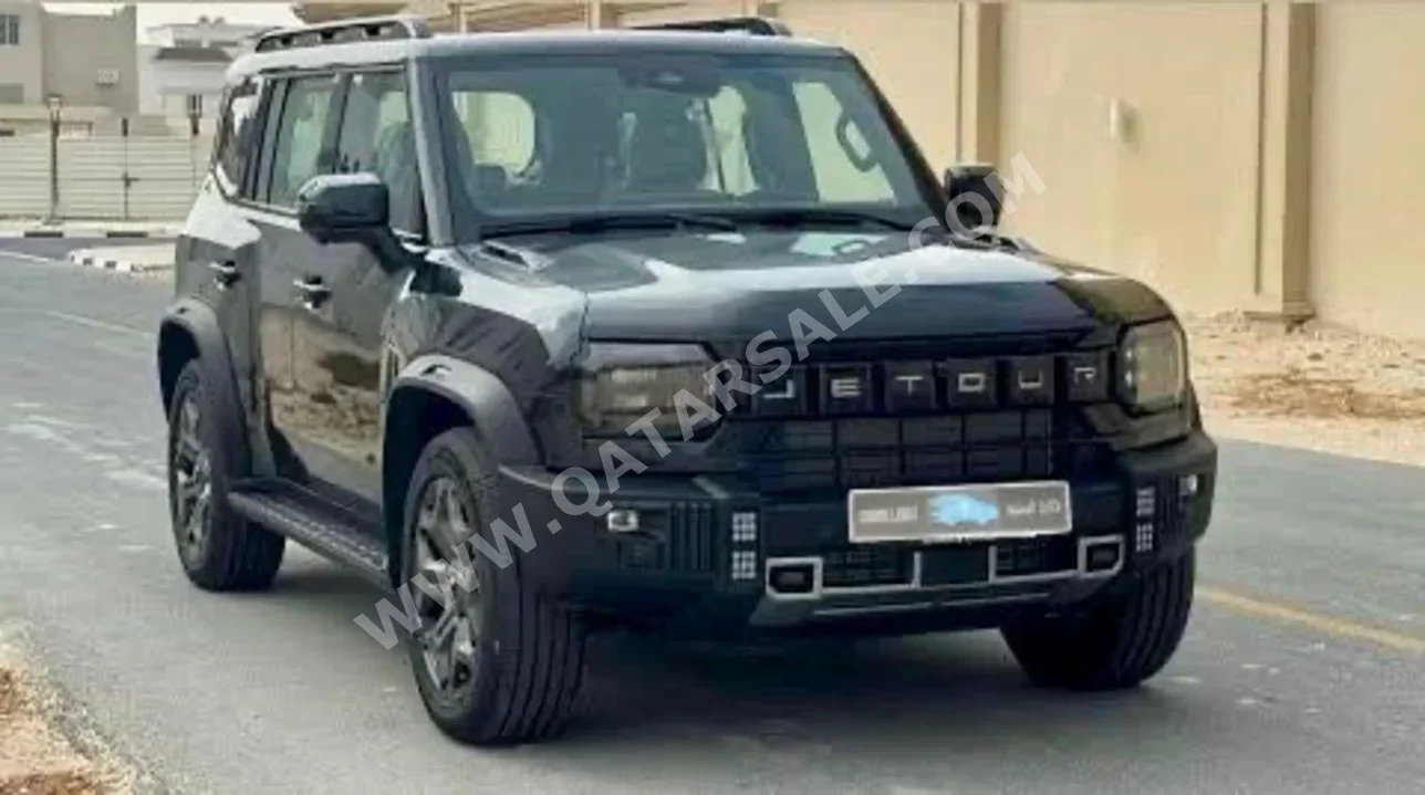 جيتور  تي 2  لكجري بلس  2025  اوتوماتيك  25,000 كم  4 سلندر  دفع رباعي  اس يو في  أسود  تحت الضمان