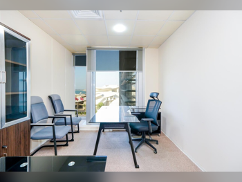 مكاتب تجارية - مفروشة بالكامل  - الدوحة  - السلطه