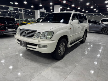 Lexus  LX  470  2007  Automatic  466,000 Km  8 Cylinder  Four Wheel Drive (4WD)  SUV  White