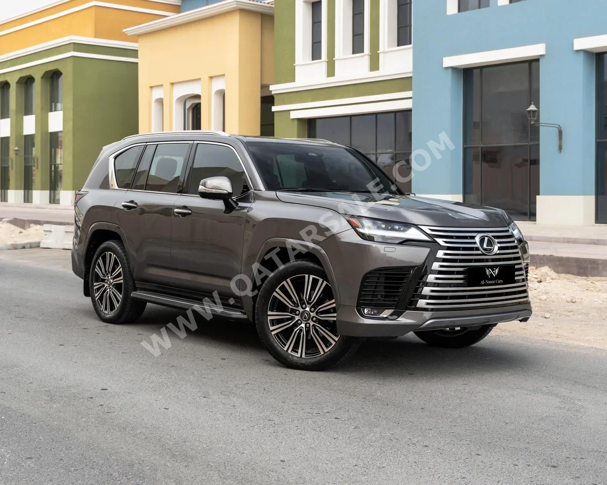 Lexus  LX  600  2026  Automatic  5,000 Km  6 Cylinder  Four Wheel Drive (4WD)  SUV  Gray  With Warranty