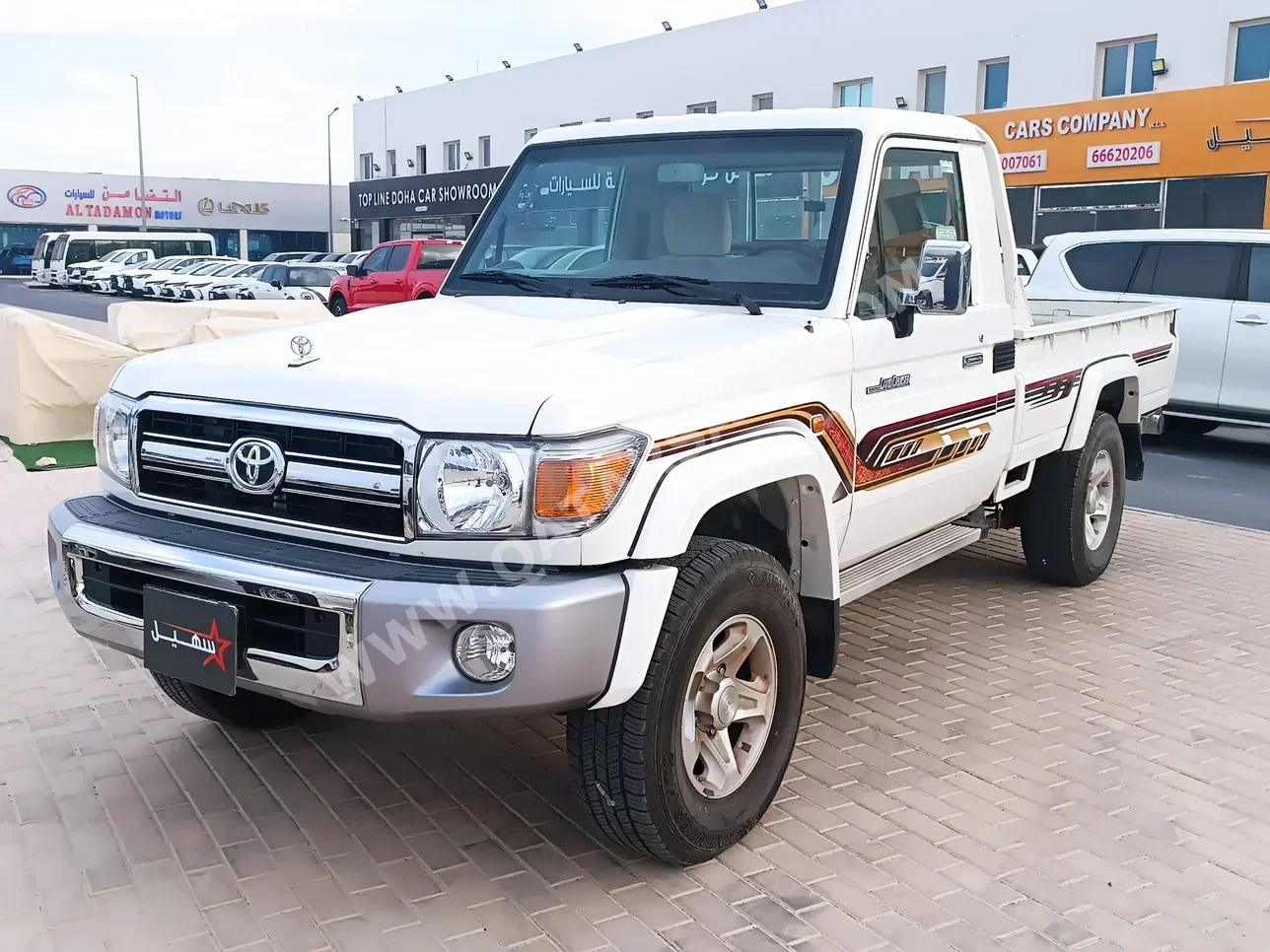 Toyota  Land Cruiser  LX  2023  Manual  143,000 Km  6 Cylinder  Four Wheel Drive (4WD)  Pick Up  White