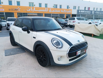 ميني  كوبر  اس  2020  اوتوماتيك  56,914 كم  4 سلندر  سحب امامي  هاتشباك  أبيض