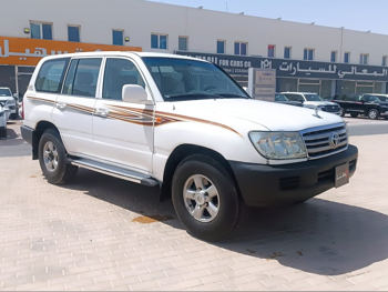 تويوتا  لاند كروزر  جي اكس  2007  عادي  370,000 كم  6 سلندر  دفع رباعي  اس يو في  أبيض