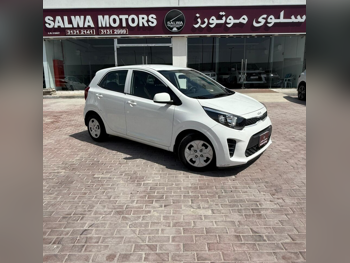 كيا  بكانتو  2022  اوتوماتيك  176,000 كم  4 سلندر  دفع خلفي  هاتشباك  أبيض