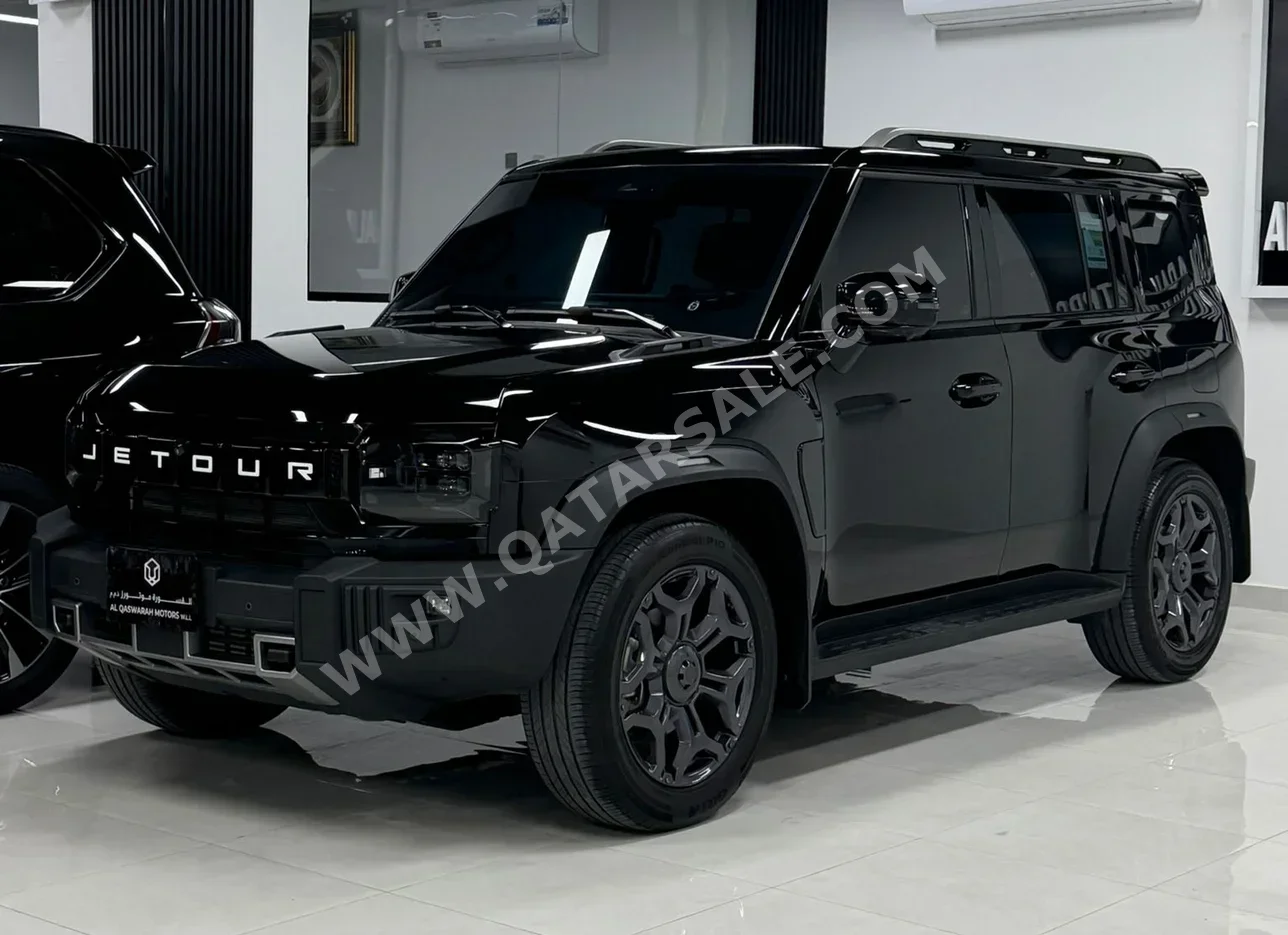 جيتور  تي 2  لكجري بلس  2025  اوتوماتيك  36,000 كم  4 سلندر  دفع رباعي  اس يو في  أسود  تحت الضمان