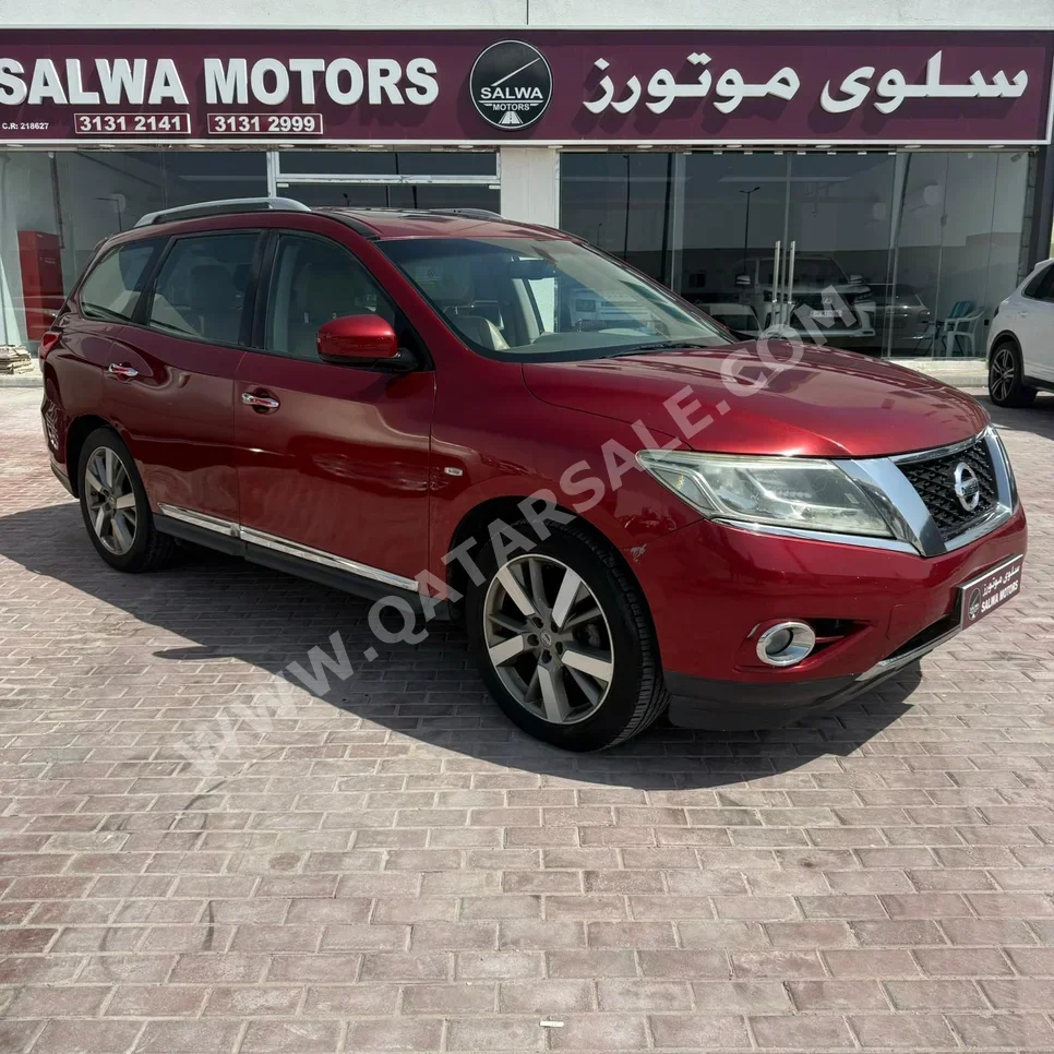 Nissan  Pathfinder  SE  2014  Automatic  173,000 Km  5 Cylinder  Rear Wheel Drive (RWD)  SUV  Red