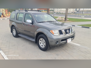 نيسان  باثفايندر  2006  اوتوماتيك  114,000 كم  6 سلندر  دفع رباعي  اس يو في  رمادي غامق