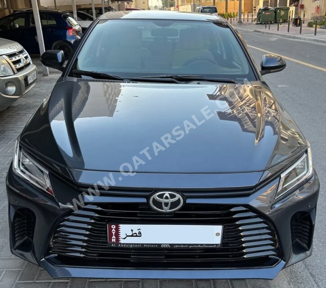 Toyota  Yaris  2026  Automatic  7,500 Km  4 Cylinder  Front Wheel Drive (FWD)  Sedan  Dark Gray  With Warranty