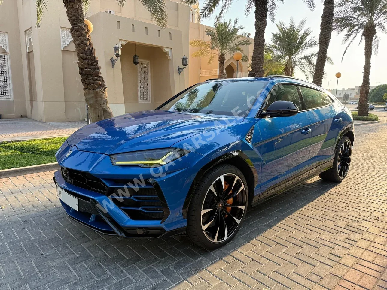 Lamborghini  Urus  2019  Automatic  22,000 Km  8 Cylinder  Four Wheel Drive (4WD)  SUV  Blue