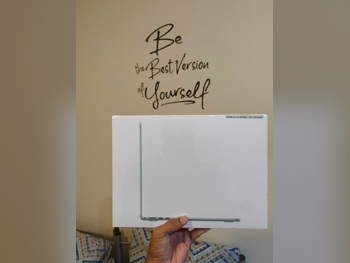 Laptops Apple  - MacBook Air  2024  - Space Gray  - MacOS  - Apple  - M2  -Memory (Ram): 8 GB