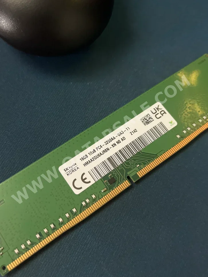 ذاكرات الرام اس كي هينيكس \  16 جيجابايت (16x1)  أخضر \  دي دي ار 4 -  3200 ميجاهيرتز