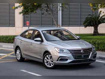 MG  MG5  2022  Automatic  50,000 Km  4 Cylinder  All Wheel Drive (AWD)  Sedan  Silver  With Warranty