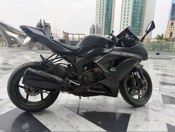 كاوازاكي  زد اكس - 6 ار -  2016 - اللون اسود مطفي