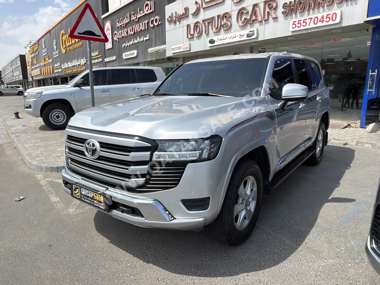 Toyota  Land Cruiser  GXR  2023  Automatic  93,000 Km  6 Cylinder  Four Wheel Drive (4WD)  SUV  Gray  With Warranty