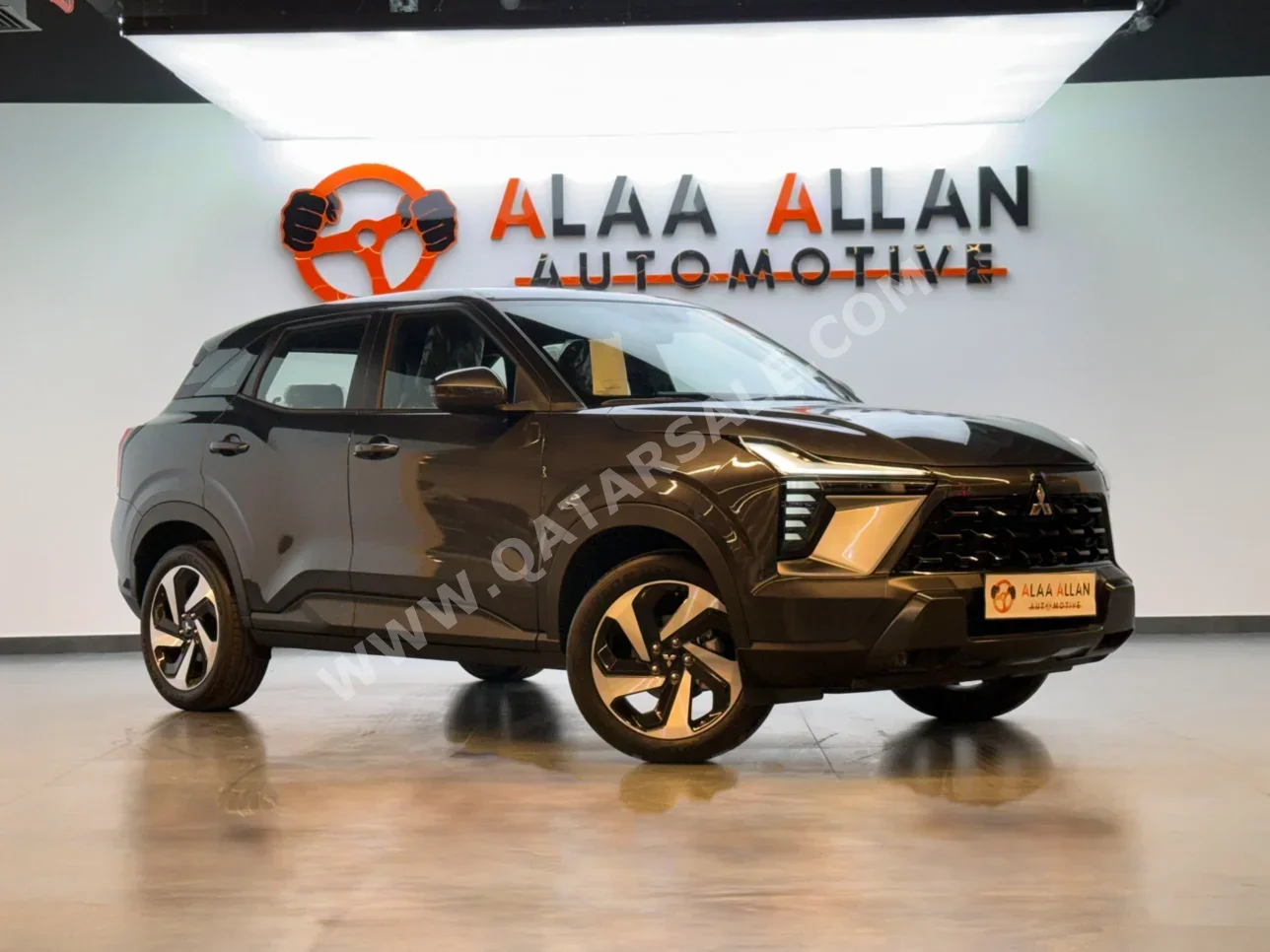 Mitsubishi  XForce  2025  Automatic  0 Km  4 Cylinder  Front Wheel Drive (FWD)  SUV  Gray  With Warranty